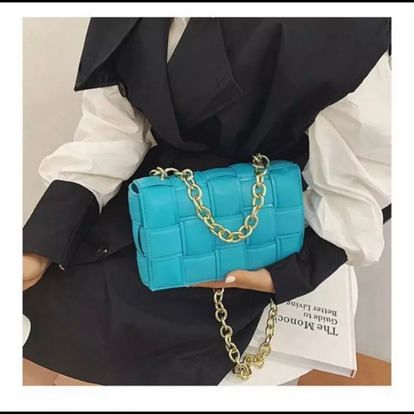 Handbags - Women’s Quilted Purses